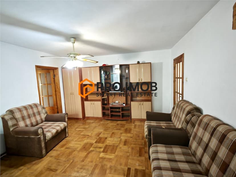 Apartament 2 camere cf 1 semidecomandat zona Micro 5