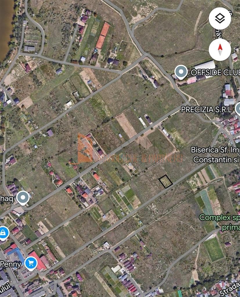 Teren intravilan zona Brosteni