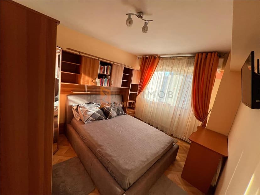 Apartament 2 camere cf 1  decomandat zona Ultracentral