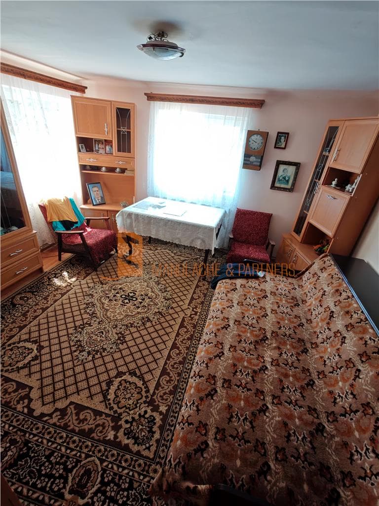 Casa tip parter si teren 1750 mp in zona Transilvaniei