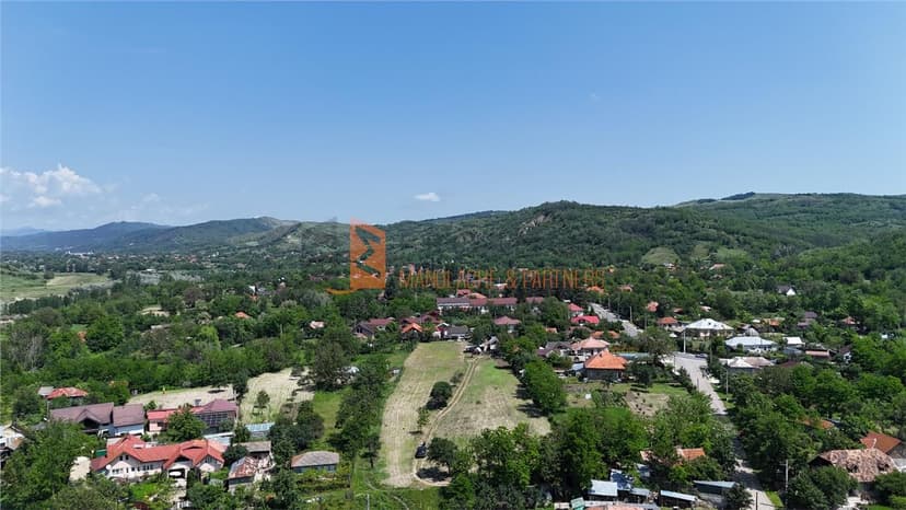 Teren intravilan in localitatea Valea Parului