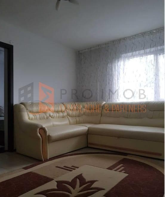 Apartament 2 camere cf 2 semidecomandat zona Spiru Haret