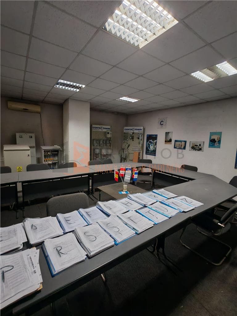 Spatiu birou zona Brosteni comision 0
