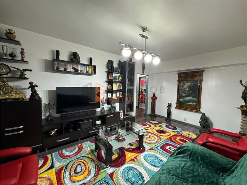 Apartament 3 camere cf 1 decomandat zona Ultracentral