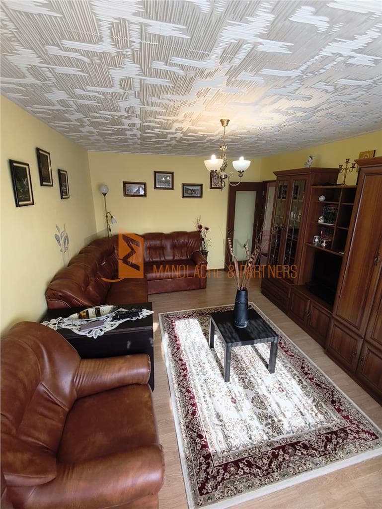 Apartament 3 camere cf 1 decomandat zona Unirii Sud-Viitorului