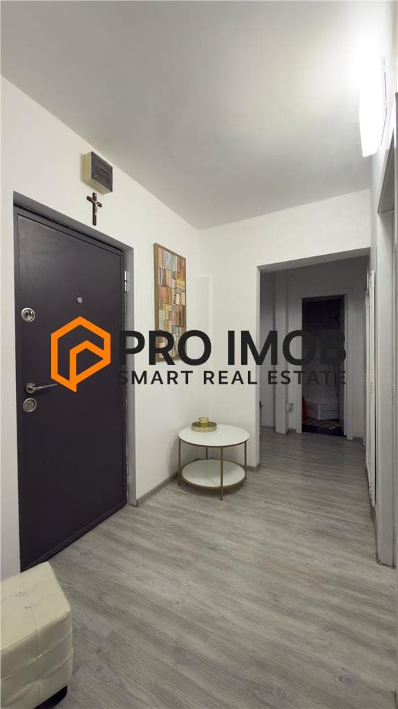 Apartament 3 camere cf 1 semidecomandat zona Micro 3