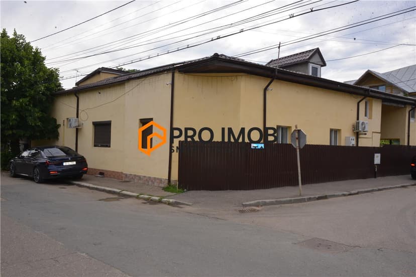 Casa tip P+M zona Centru