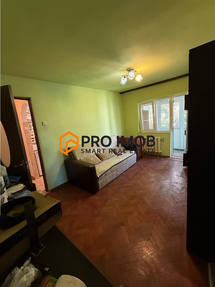Apartament 2 camere cf 2 semidecomandat zona Micro 14