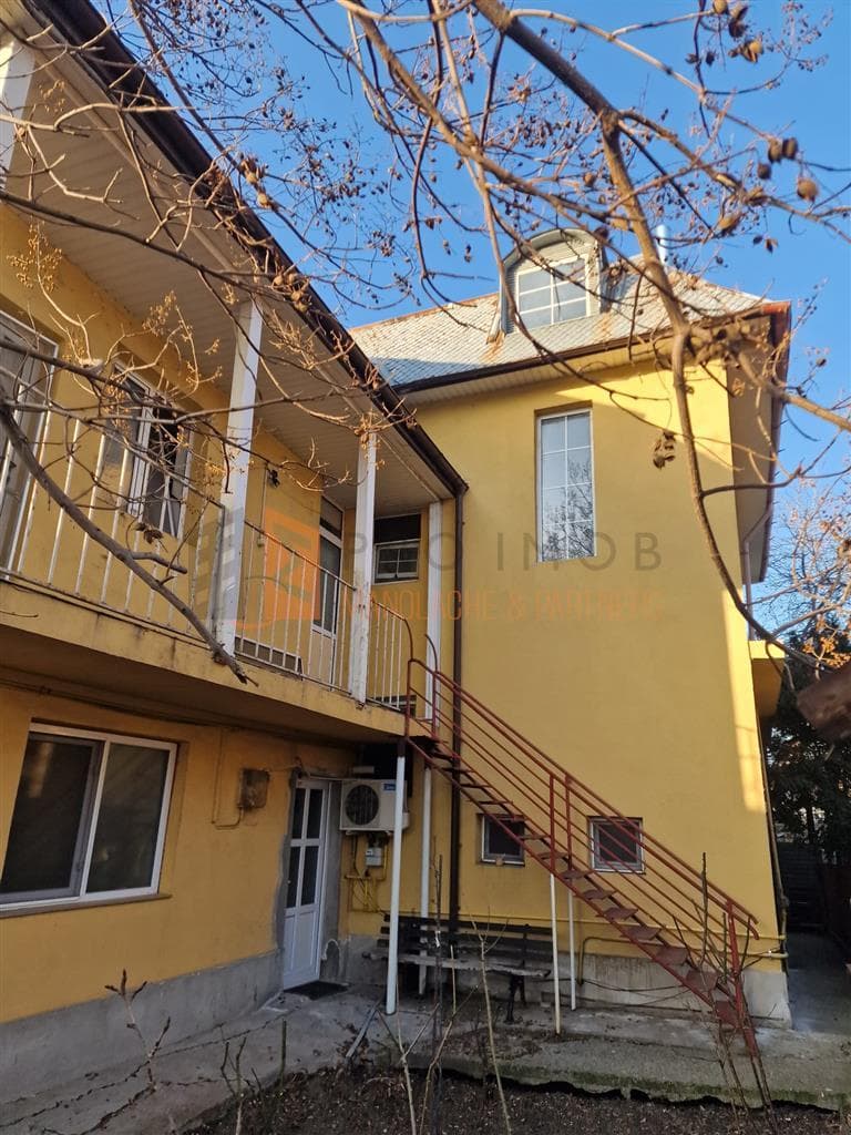Cladire P+1+M zona Centru