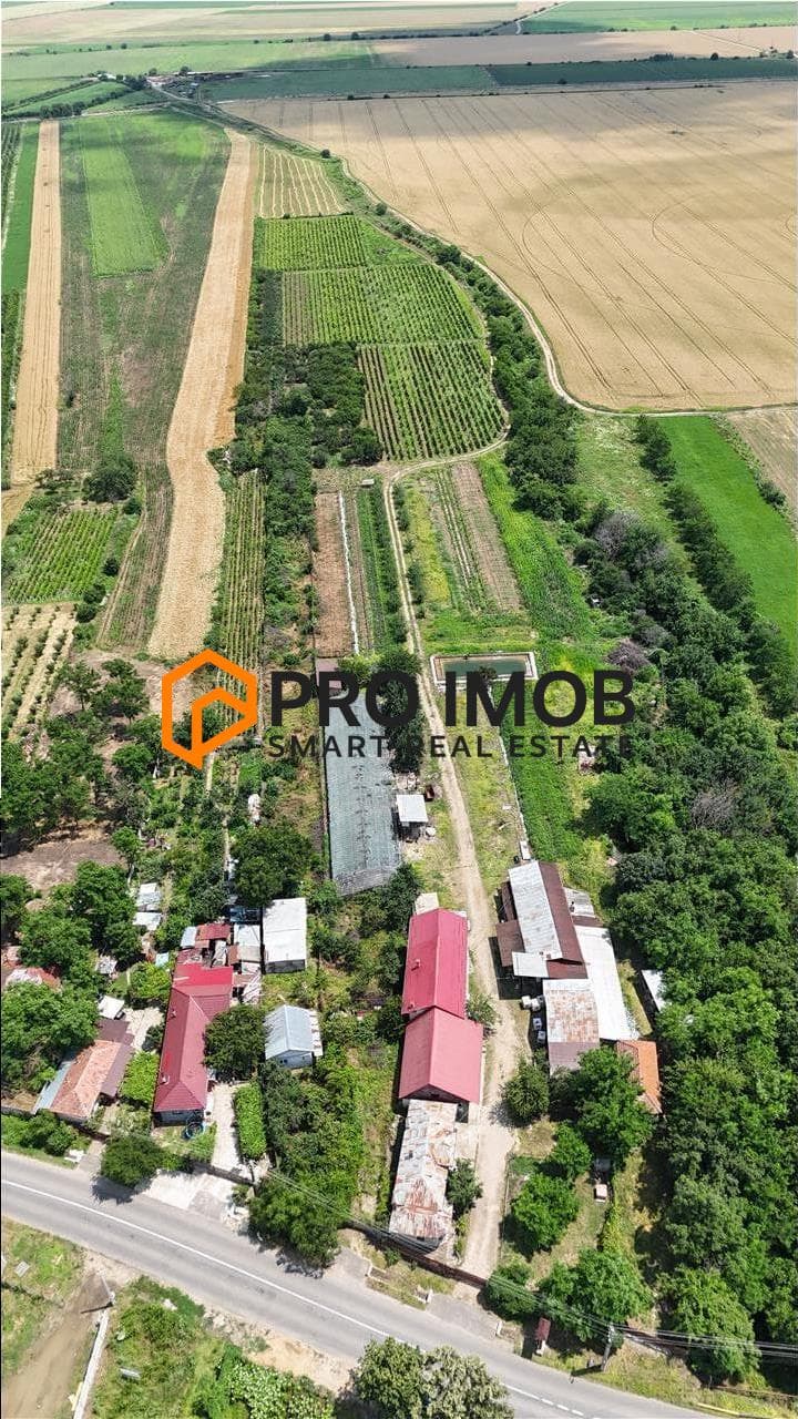 Teren intravilan+extravilan zona Vernesti