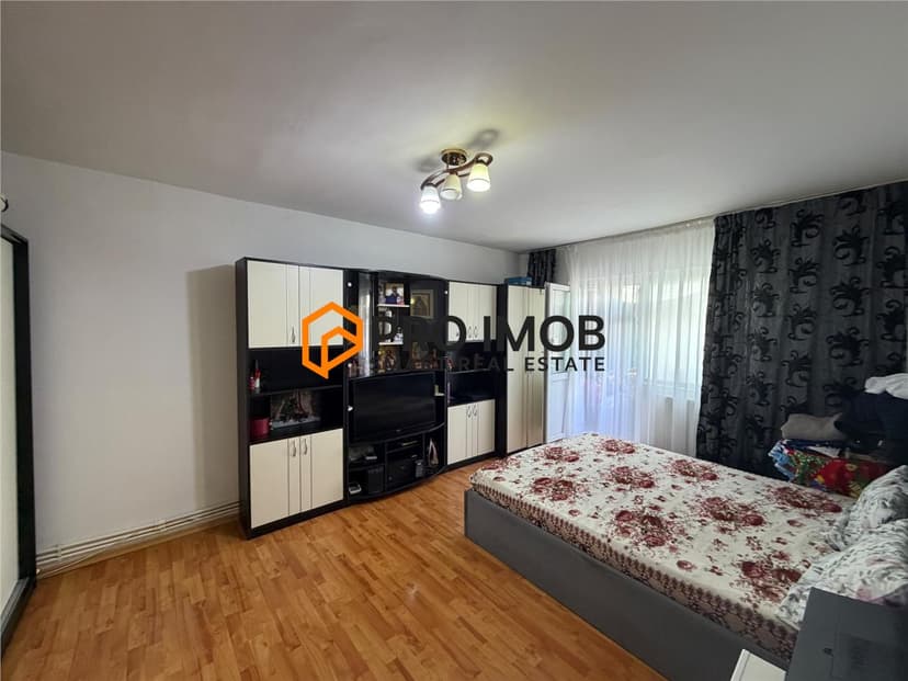 Apartament 3 camere cf 1 decomandat zona Dorobanti 2